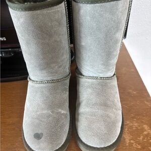 Lamo Olive and Charcoal Suede Boots